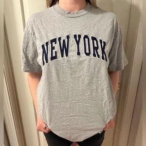 Brandy Melville New York shirt